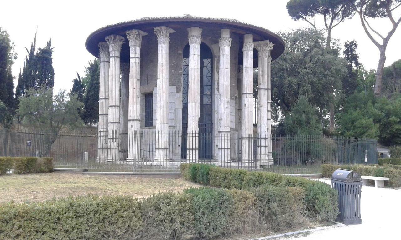 Vebis Guesthouse Roma Esterno foto